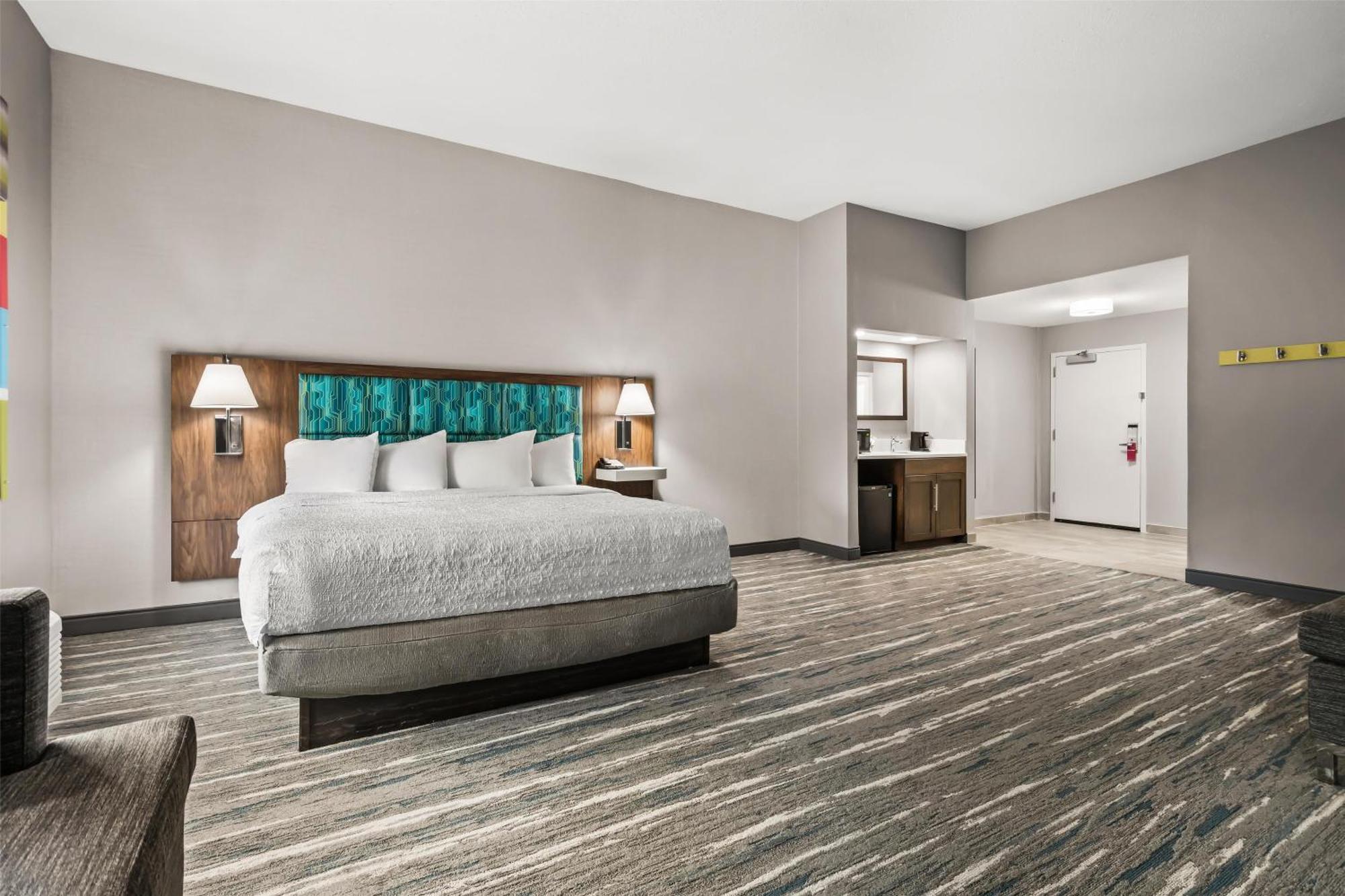 Hotel Hampton